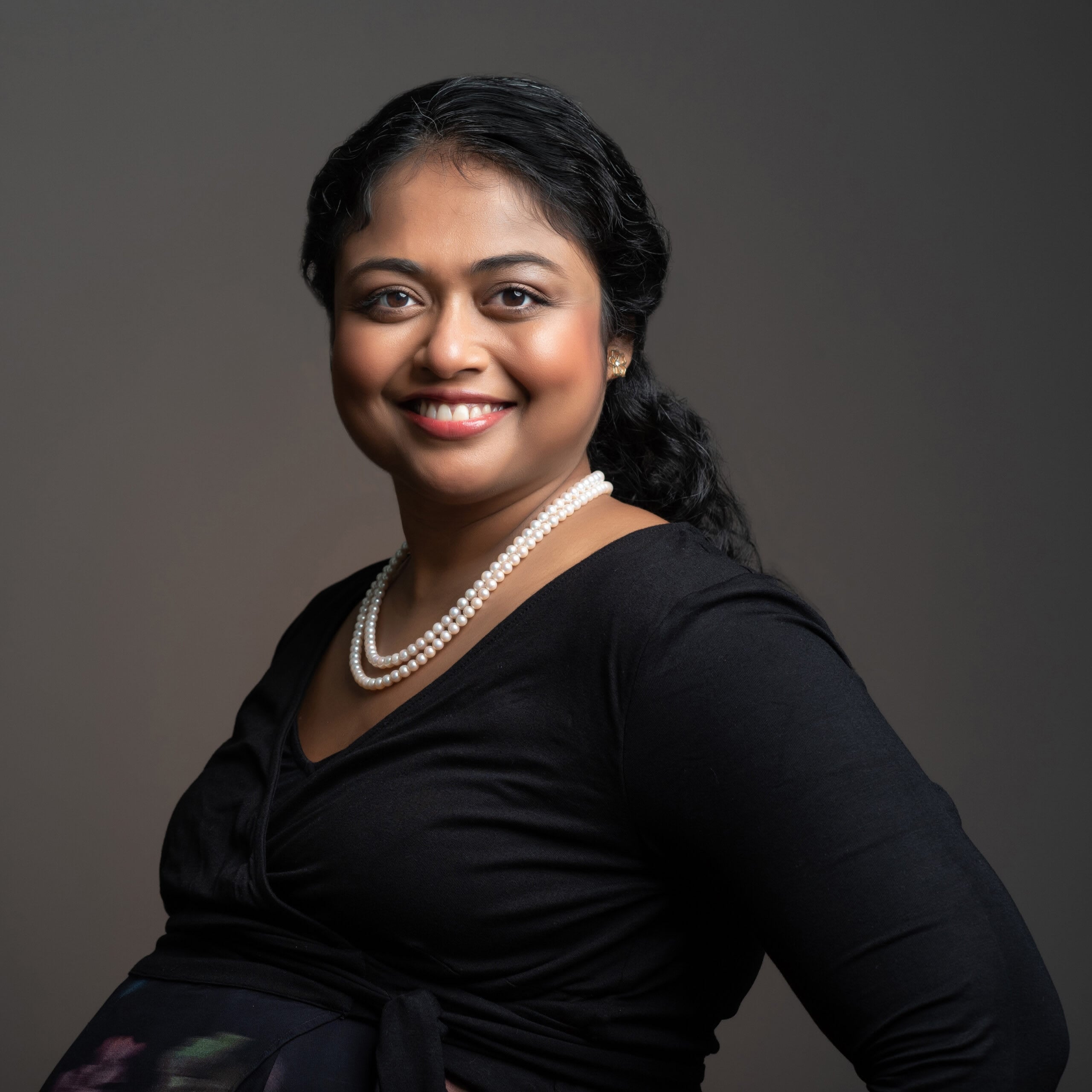 Vanathi Ray photo