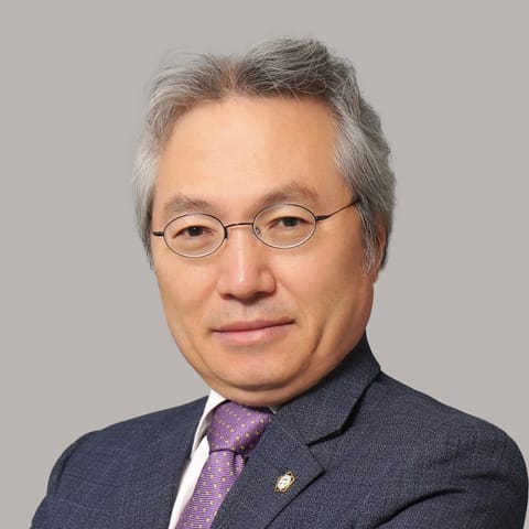 Jung Gon Kim photo