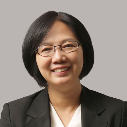 Shin Hee Kim photo