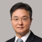 Yong Ki Cho photo