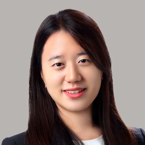Su In Lee photo
