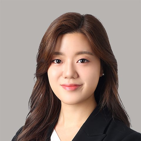 Da Eun Son photo