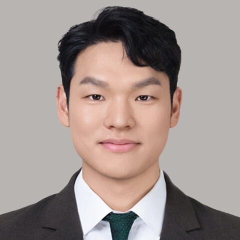 Si Woo Hong photo