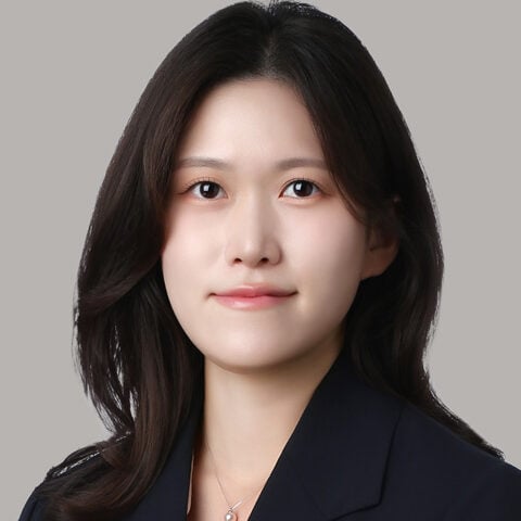 Min Ju Choi photo