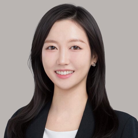 Shin Young Yoon photo
