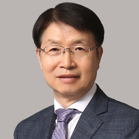 Hak Bae Kim photo