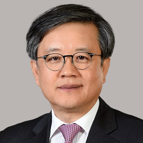 Chang Bo Kim photo