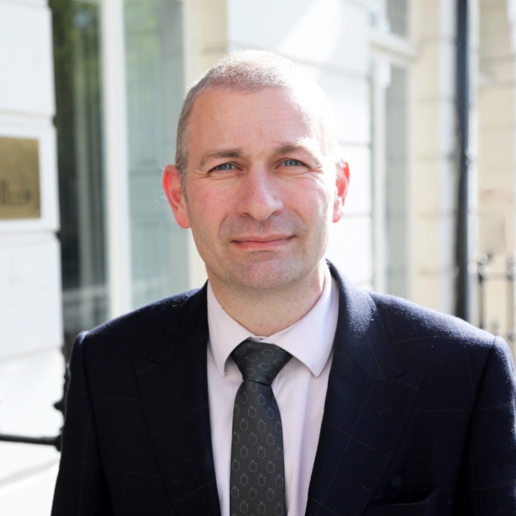Thom Wilkinson photo
