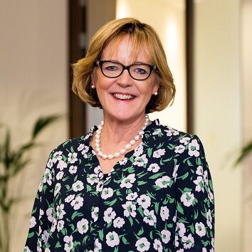 Sue Russell photo