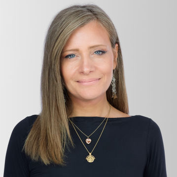Liv Lyons photo