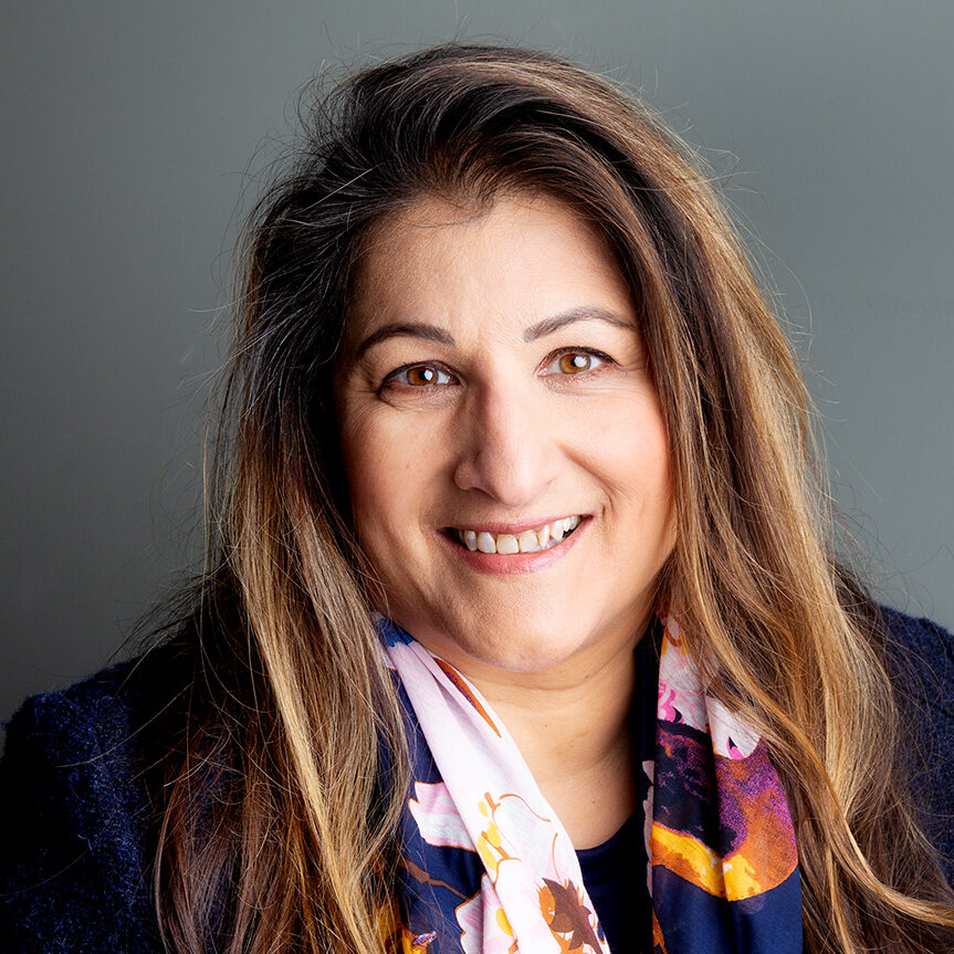 Alison Fernandes photo