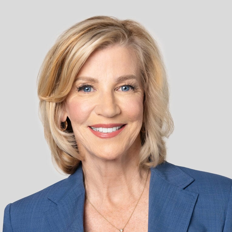 Elizabeth Brown photo