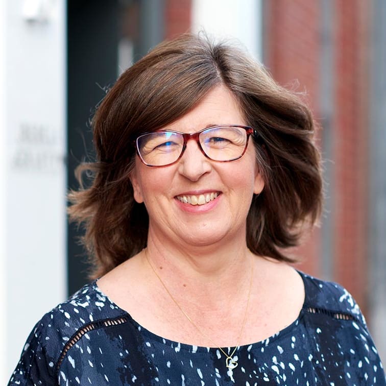 Louise Ridgway photo