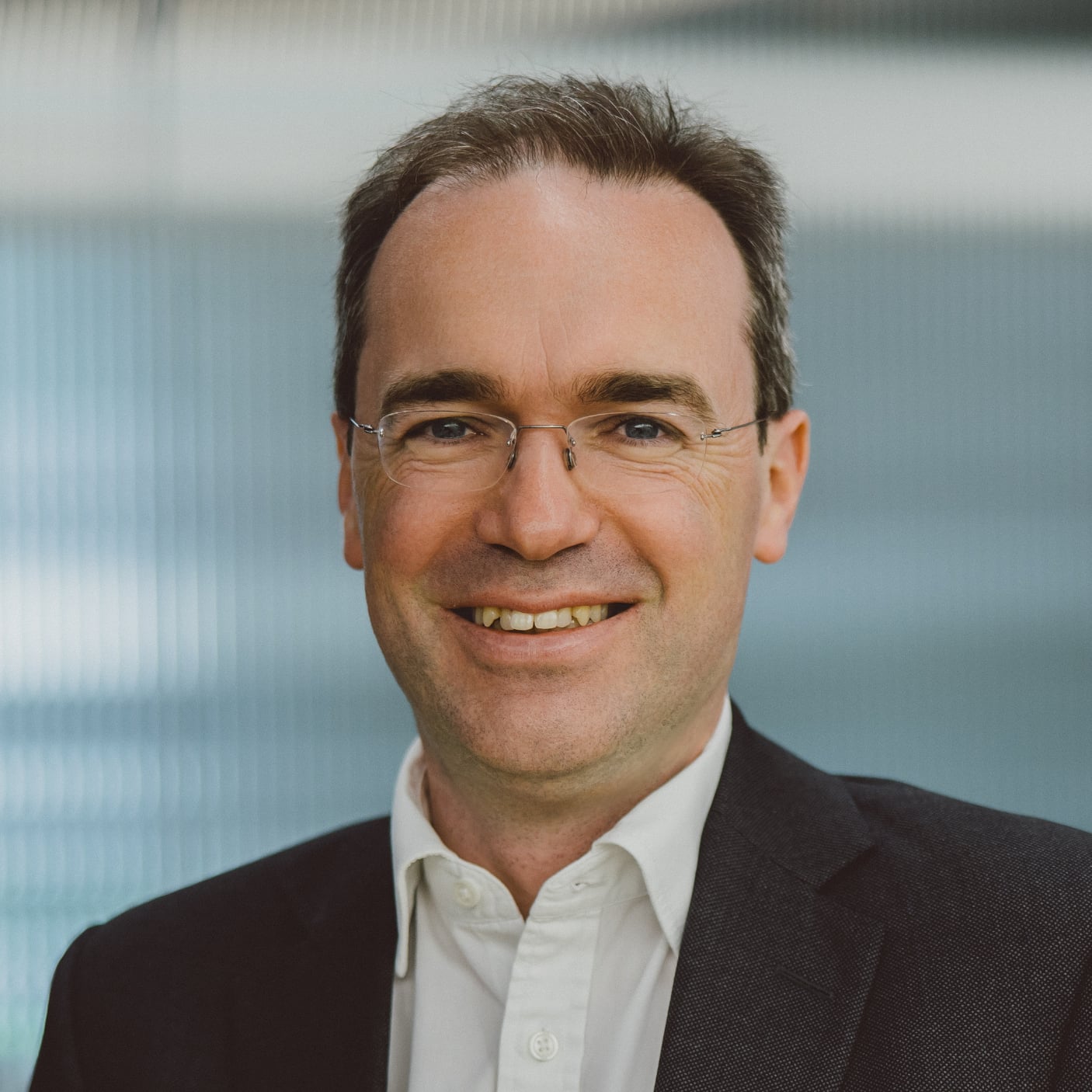 Rupert Mead photo