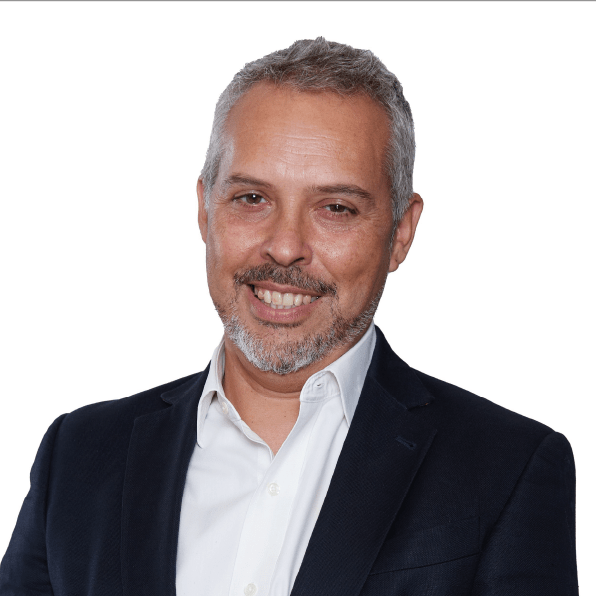 L. Marcelo Nuñez photo
