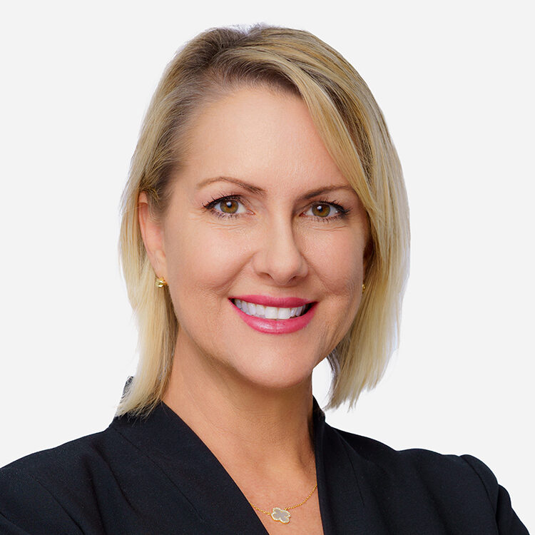 Leslie Miller Tomczak photo