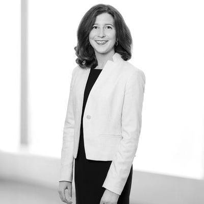 Nora Faris photo