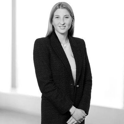 Gabrielle Byrne photo
