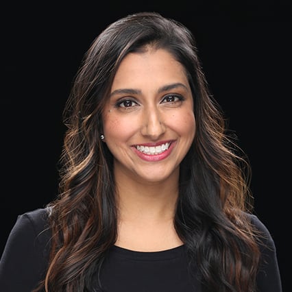 Roshni Banker Cariello photo