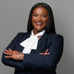 Alicia Gibson photo