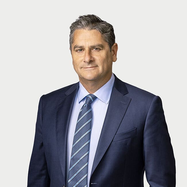 Craig Varnen photo