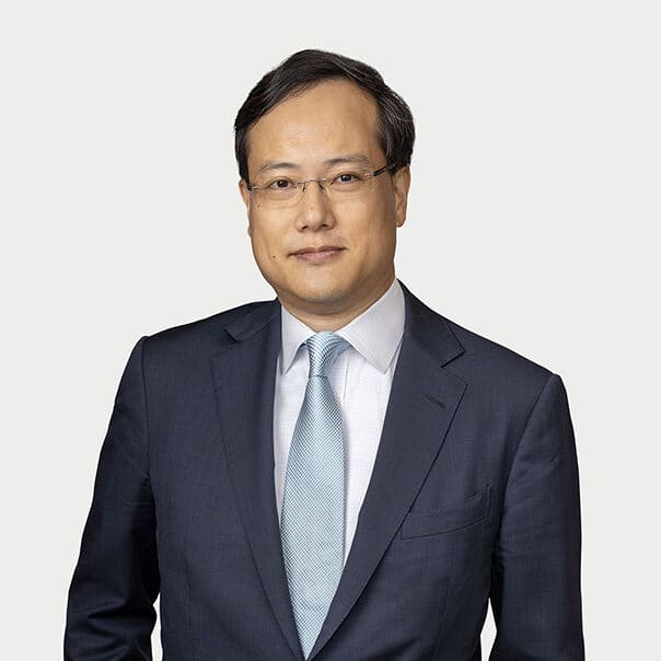 Julian W. Poon photo