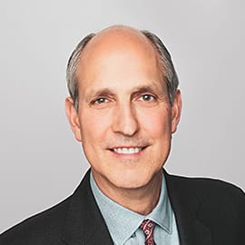 Christopher Holding photo