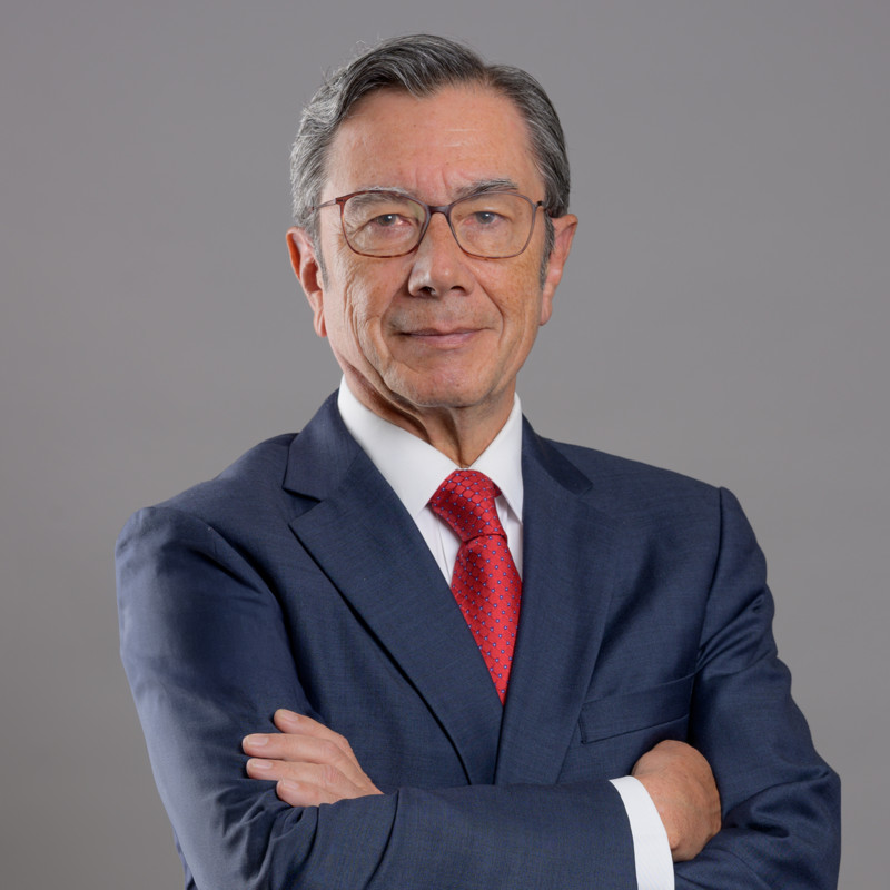 Eduardo Mayora photo