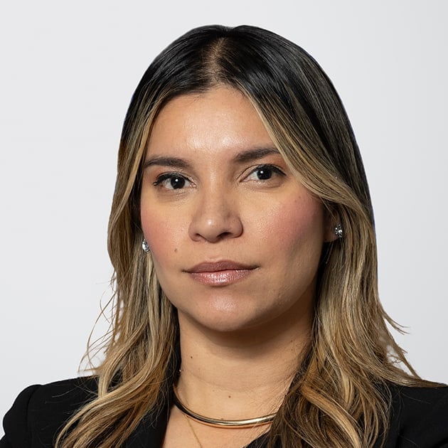 Estefanny Pardo photo