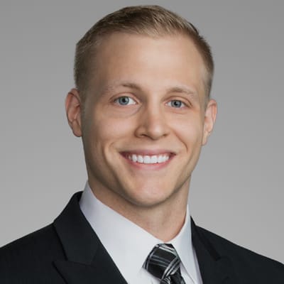 Dustin Womack photo