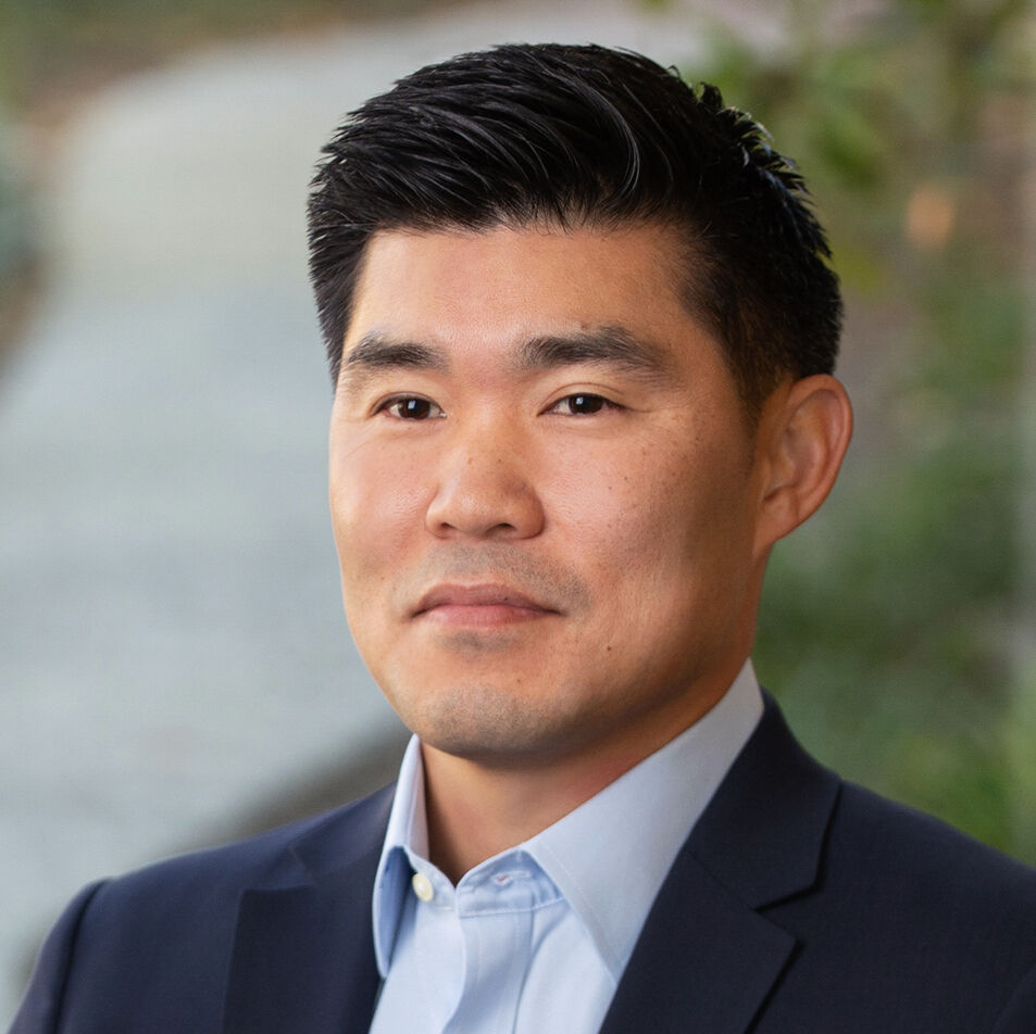 Richard Kim photo