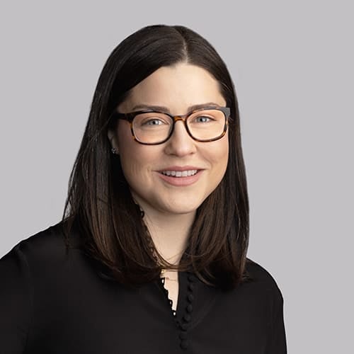 Elizabeth O’Neill photo