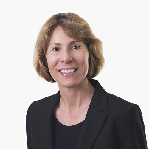 Judy Mohr photo
