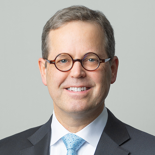 Christopher J. Cummings photo