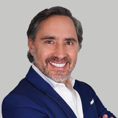 Mauricio Olaya photo