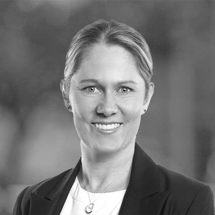 Stefanie Benson photo