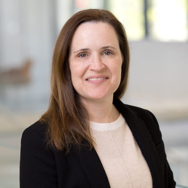 Stephanie Avakian photo