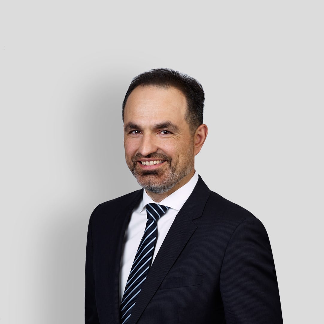 Gus Karantzoulis photo