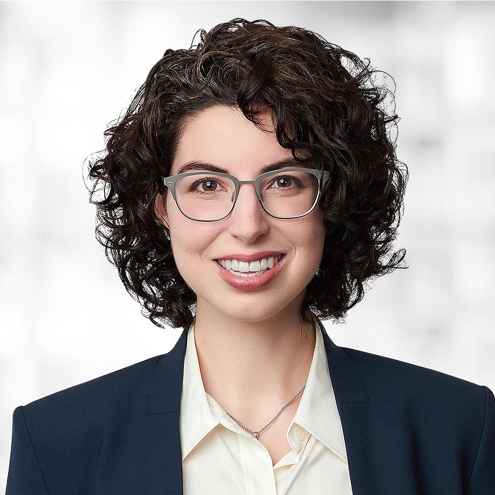 Emma Costante photo