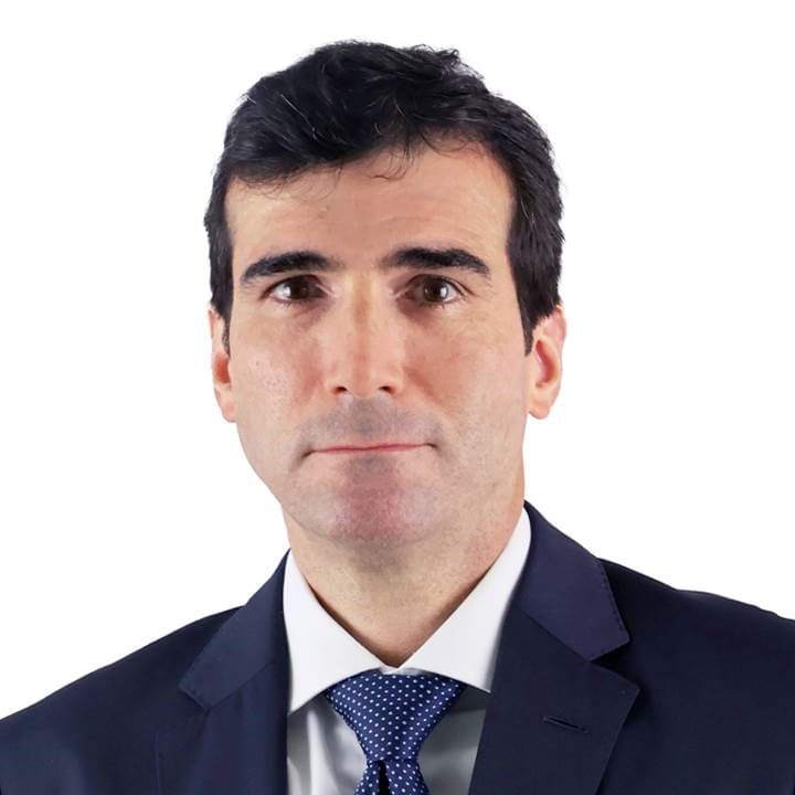 Francisco Linares photo