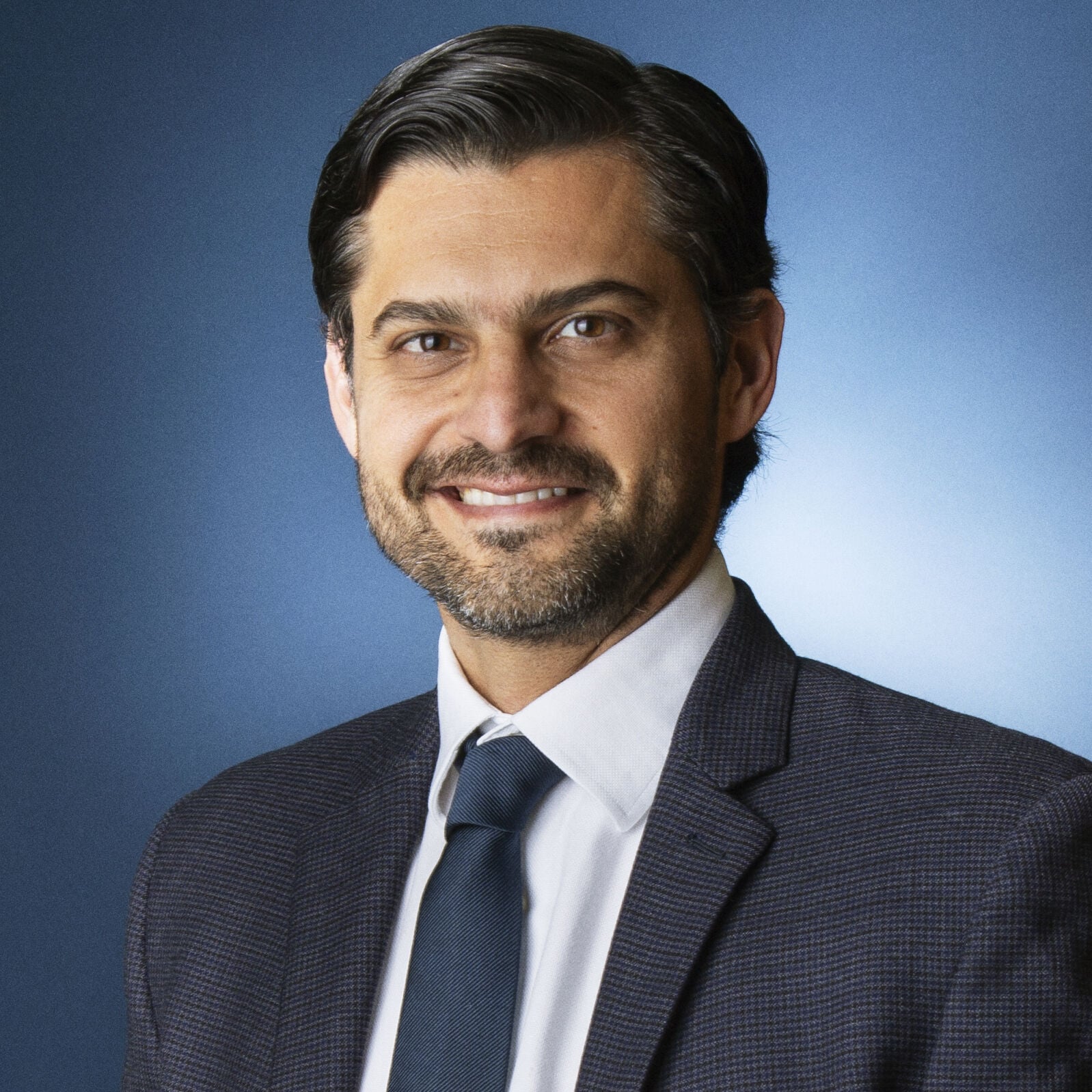 Esteban Valadez photo