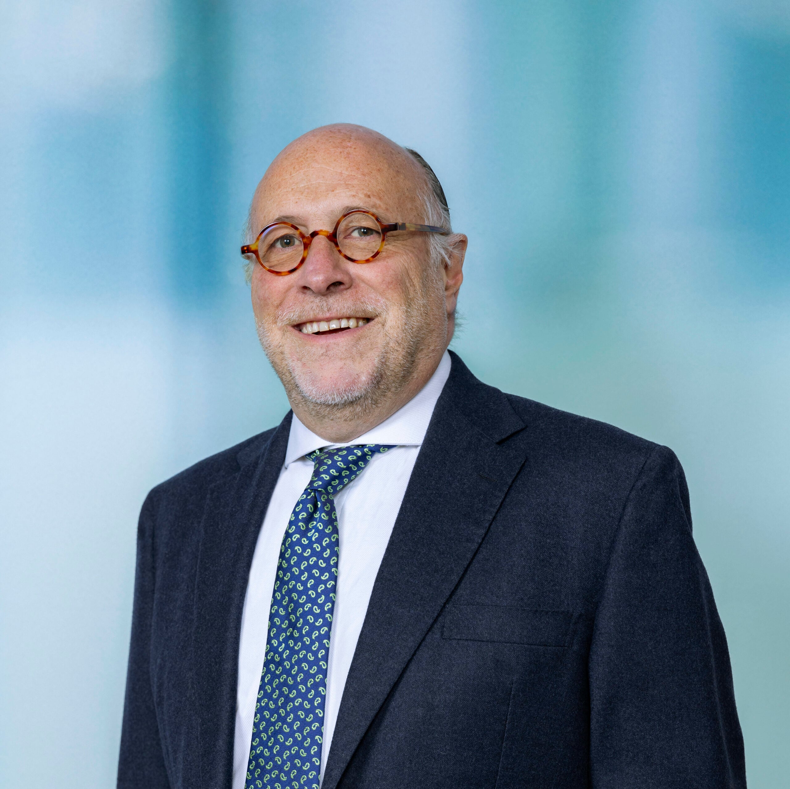 Luis A. Nicolau photo