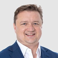 Adam Bathgate photo