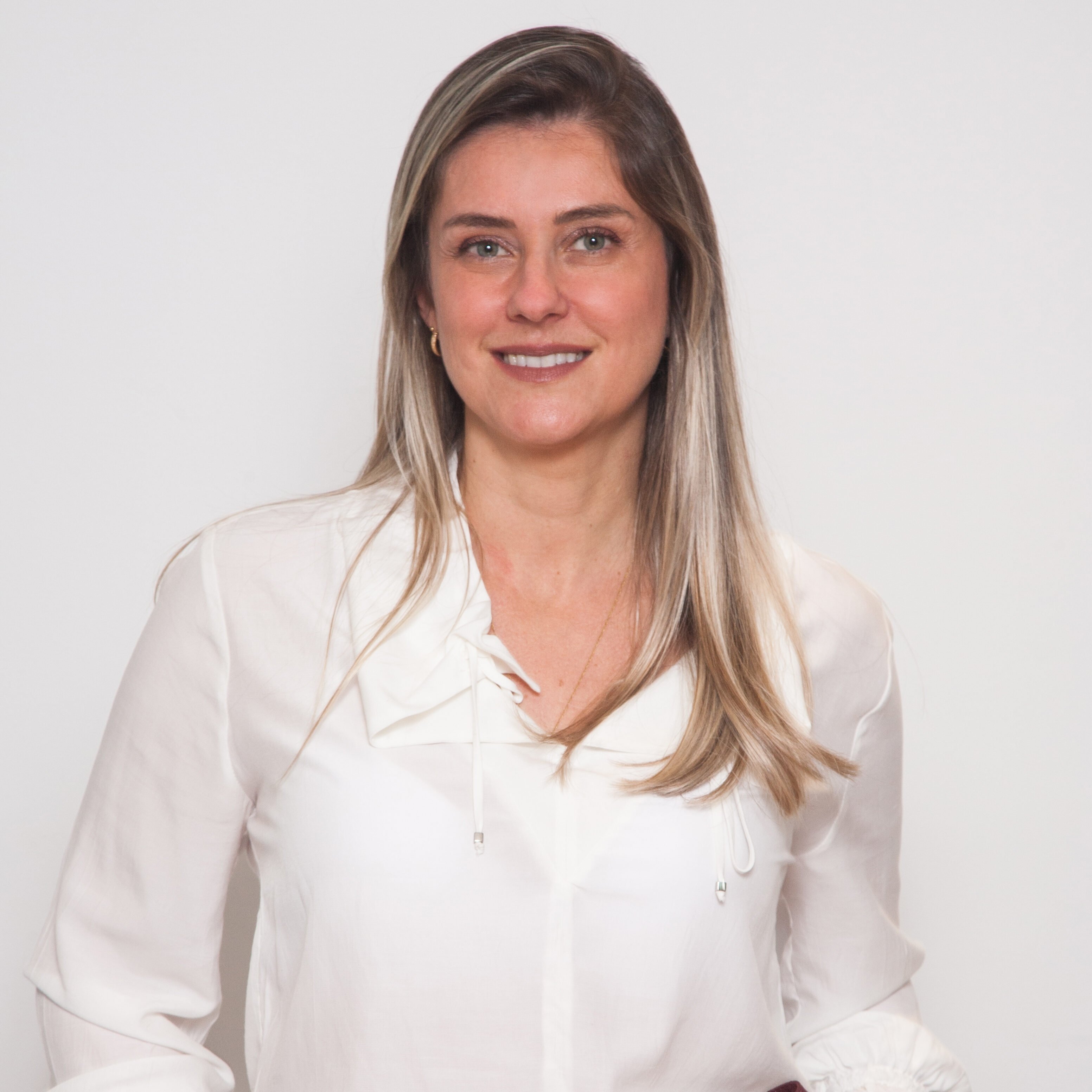 Larissa Salgado photo