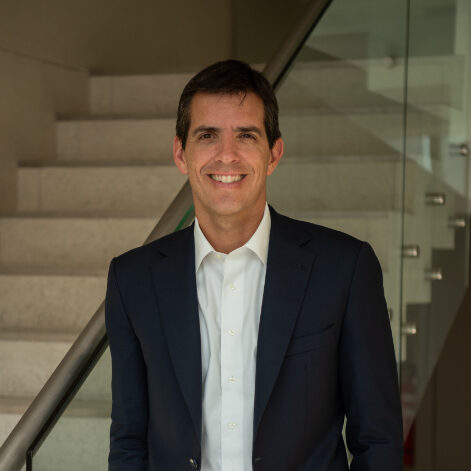 Francisco Guzmán photo