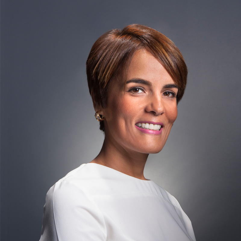 Esperanza Cabral photo