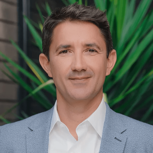 Carlos Fernando Henao photo