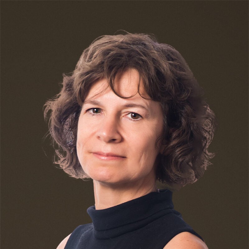 Emma Davies photo