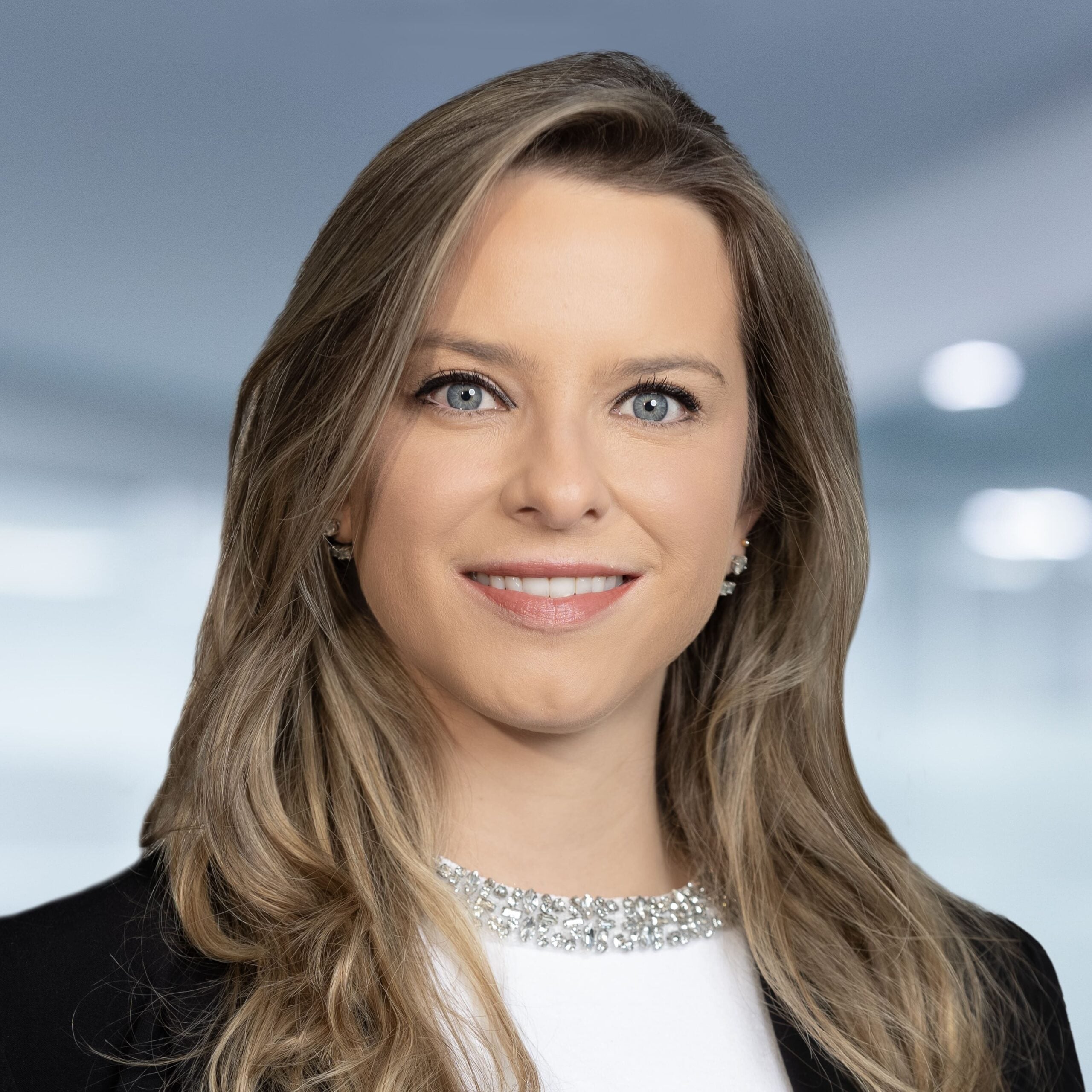 María Paula Álvarez photo