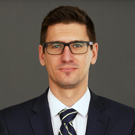 Zoltán Kozma photo